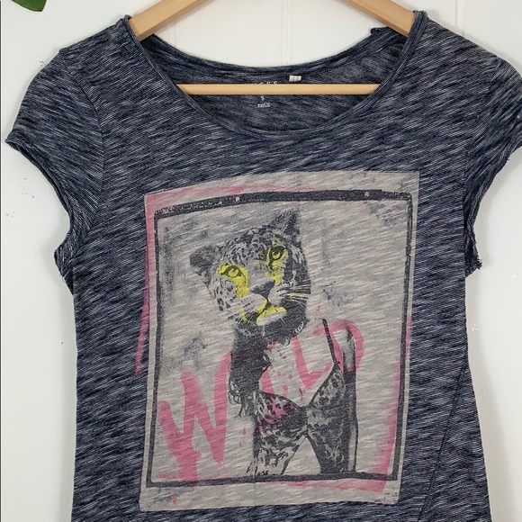 GUESS | Wild Cat Funky T Shirt - Picture 1 of 8